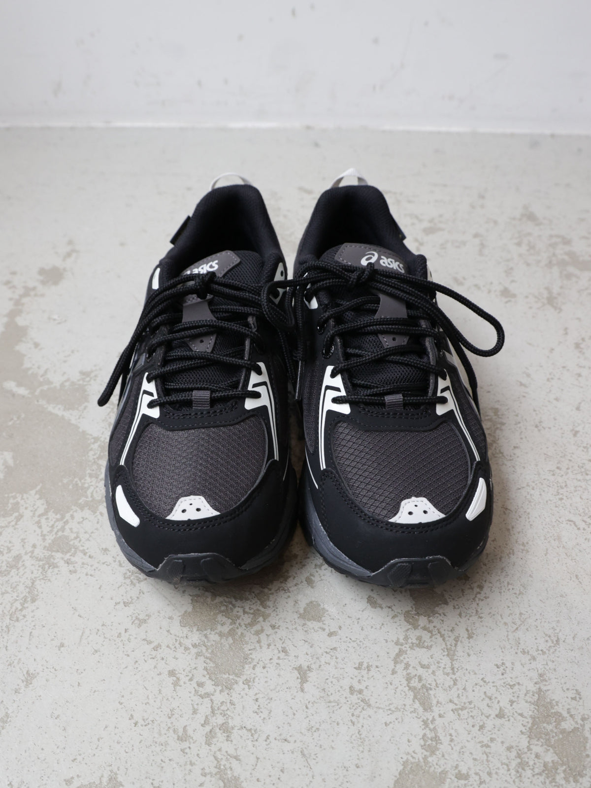 63A0279302	1203A560 GEL-VENTURE 6 GTX/asics