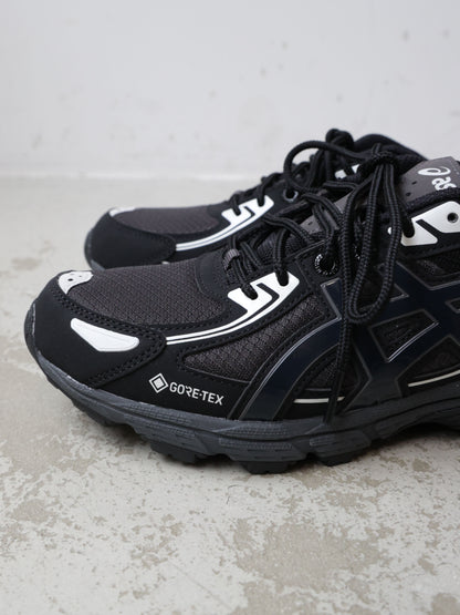 63A0279302	1203A560 GEL-VENTURE 6 GTX/asics