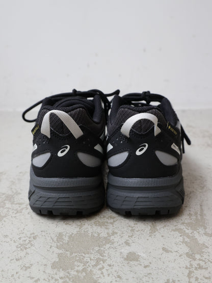 63A0279302	1203A560 GEL-VENTURE 6 GTX/asics