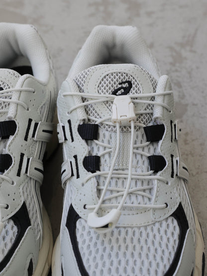 63A0279303	asics 1203A876 GEL-SONOMA TR62