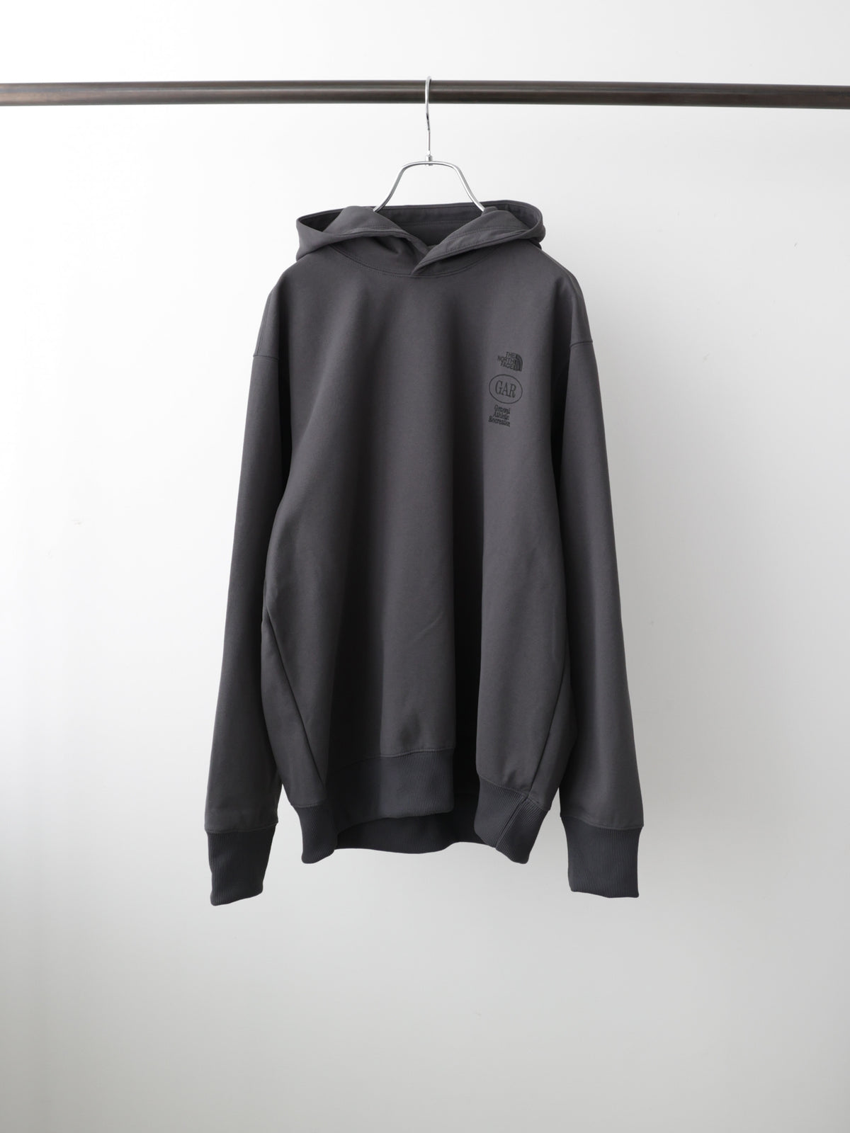 63T0258105	THE NORTH FACE NT62665	GAR DRY PILE SWEAT HOODIE
