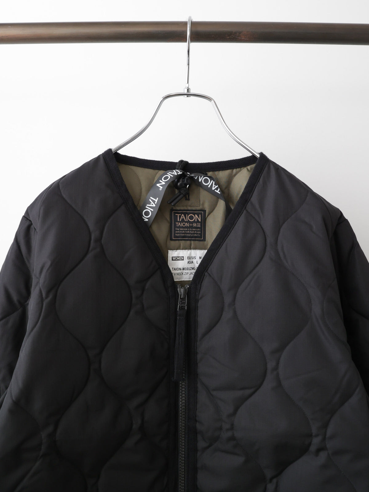 63T0278101	TAION W101ZML-1 MLT V NECK ZIP jacket