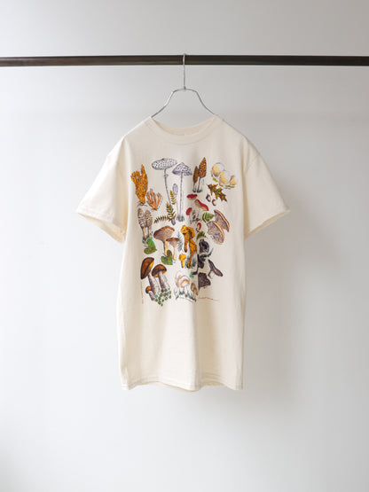 THE LIBERTY GRAPHICS　T-shirt